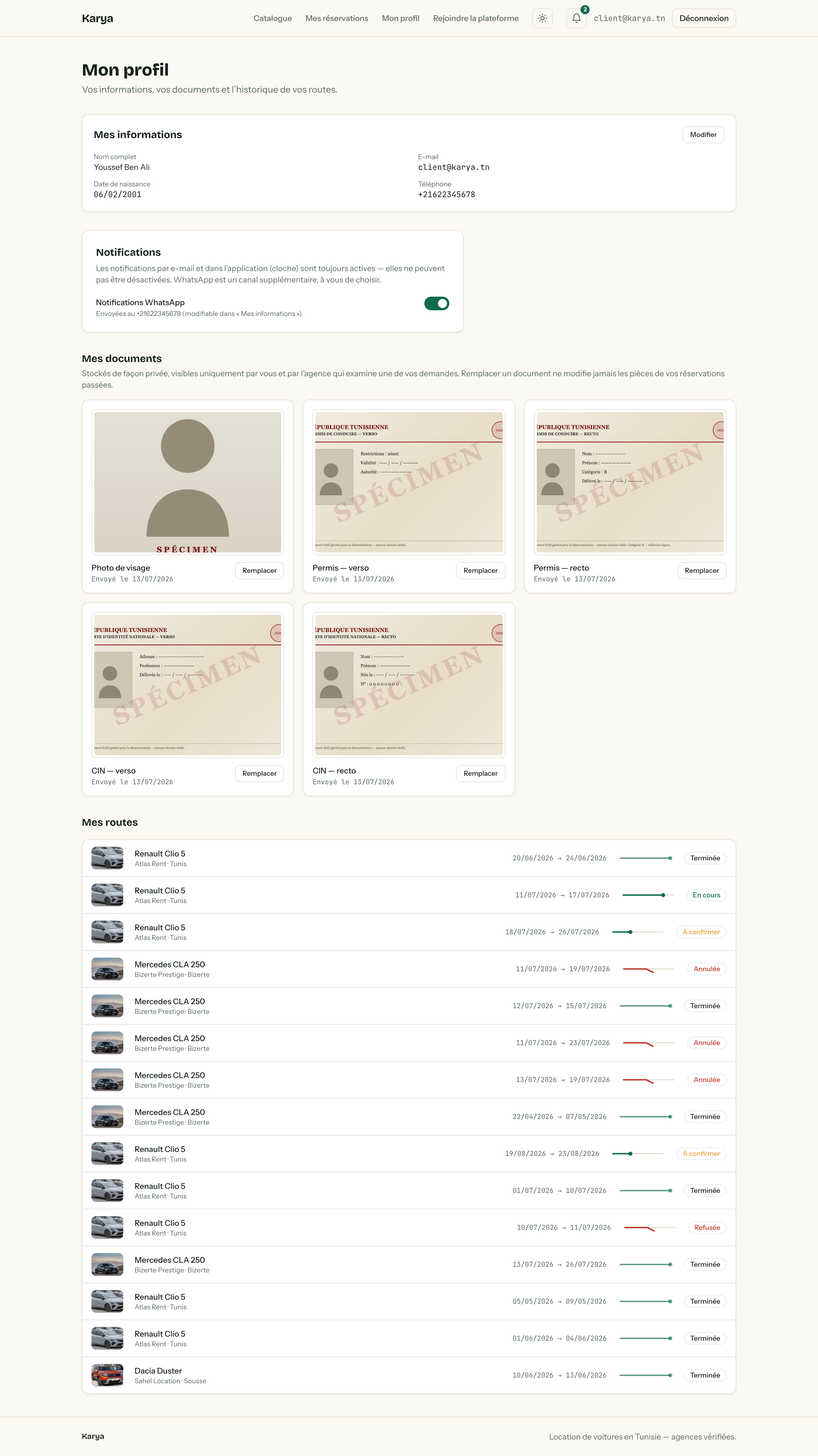 Profil client : documents d'identité sauvegardés (spécimens), option de notifications WhatsApp et historique « Mes routes ».