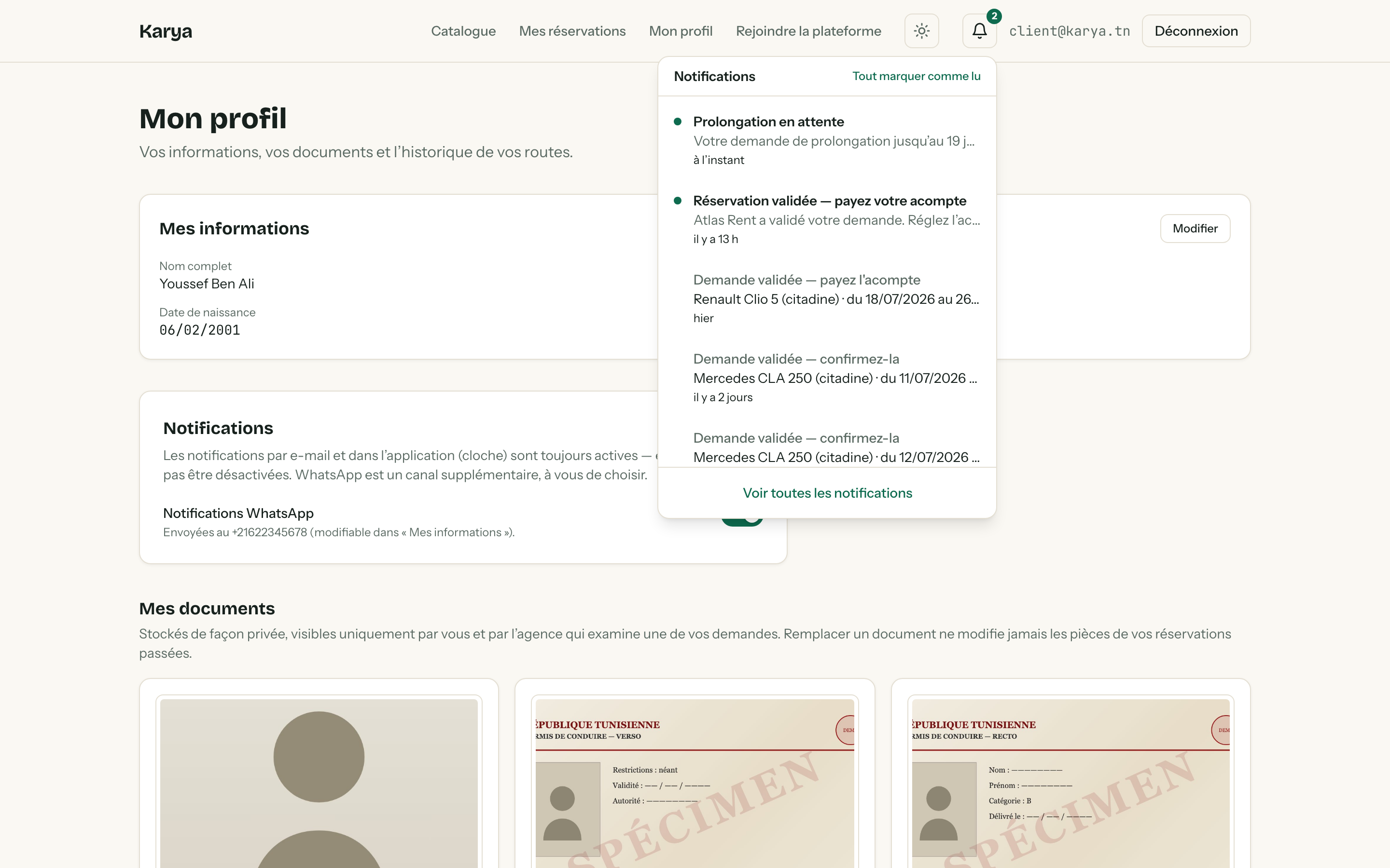 Cloche de notifications ouverte : badge de messages non lus, « Prolongation en attente » et « Payez votre acompte ».